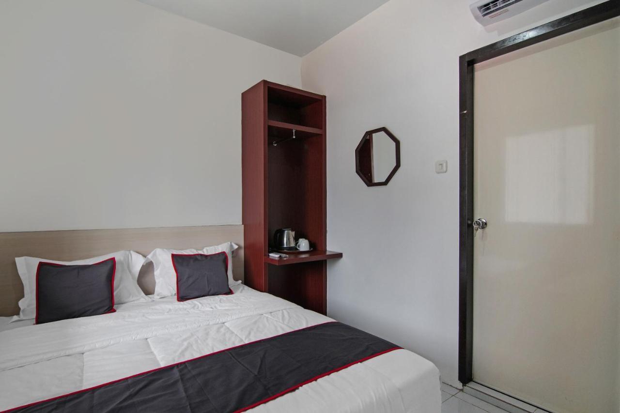 Oyo 92300 Koala House Hotel Пеканбару Екстериор снимка