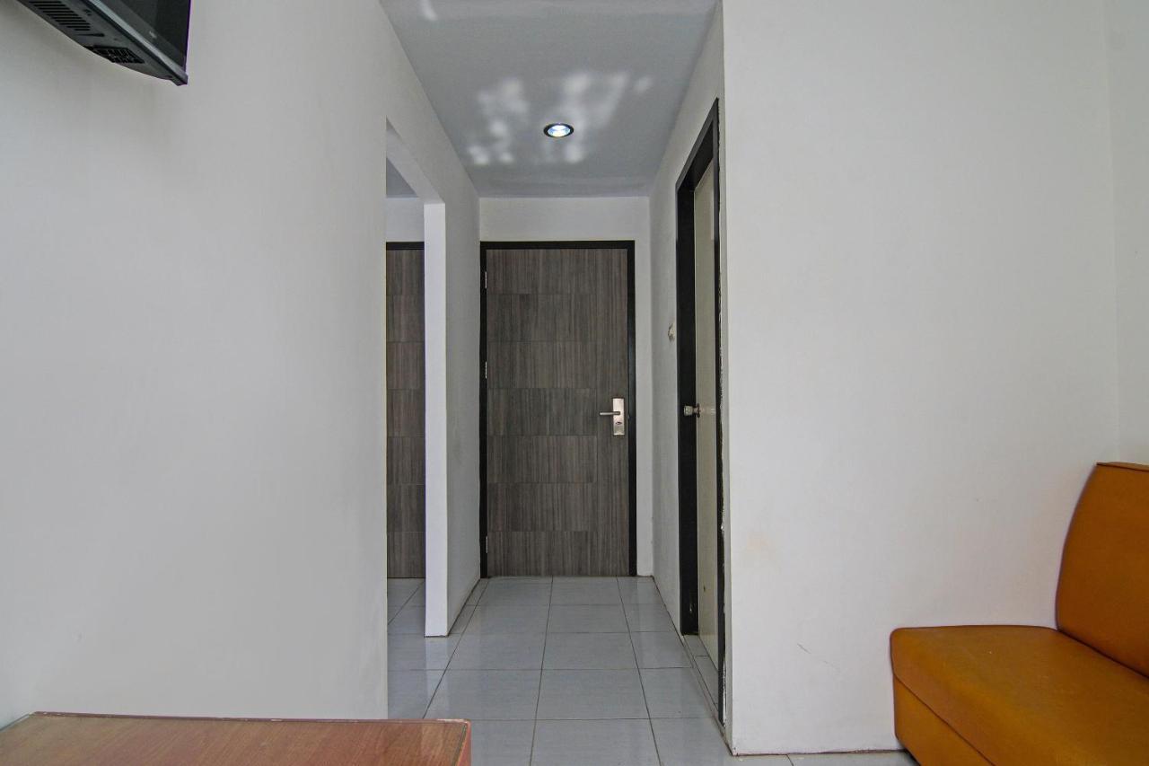 Oyo 92300 Koala House Hotel Пеканбару Екстериор снимка
