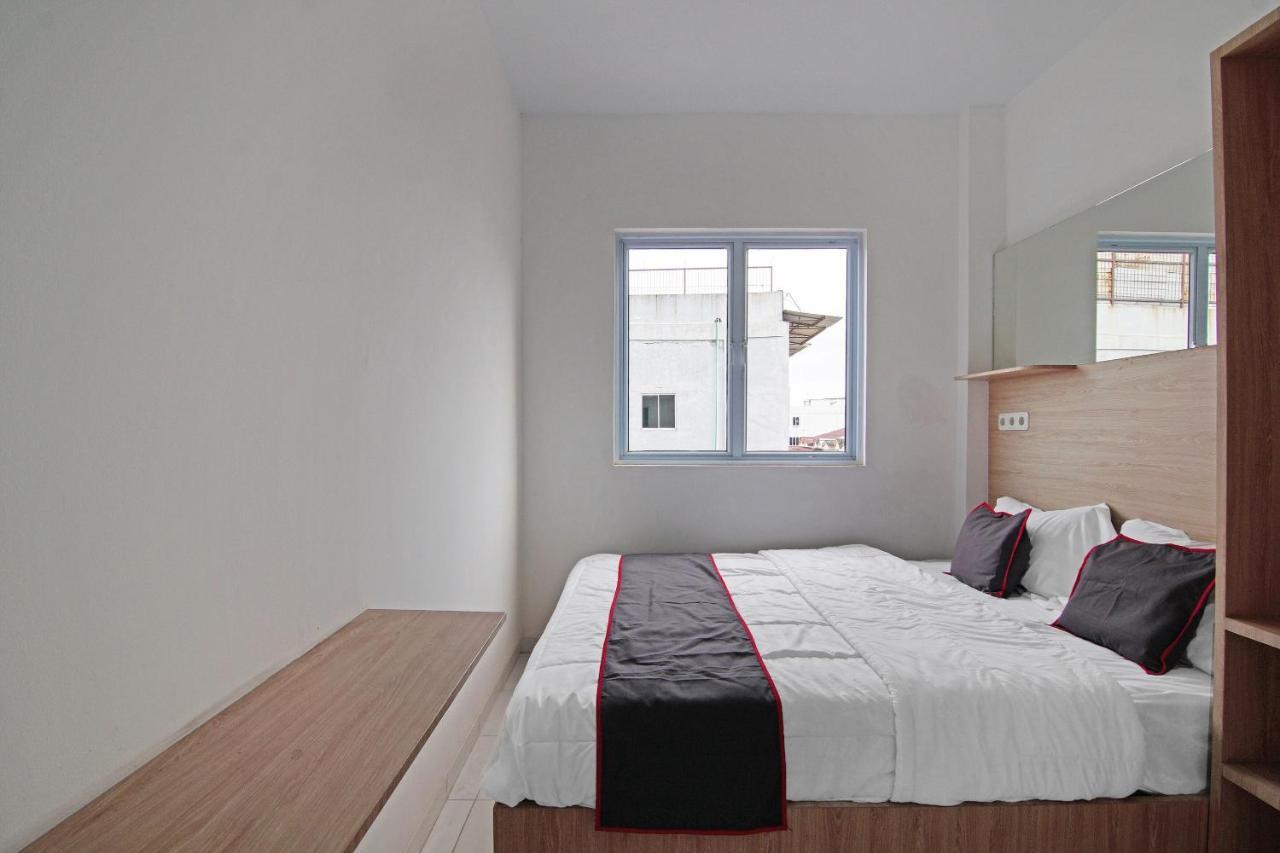 Oyo 92300 Koala House Hotel Пеканбару Екстериор снимка
